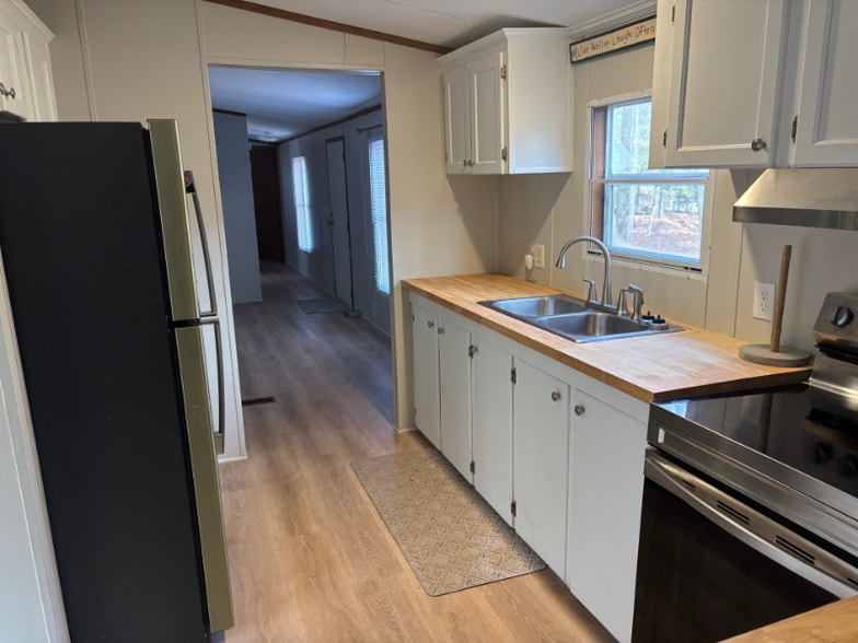 Building Photo - 61 Duckbill Rd