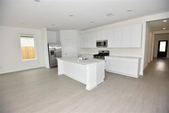Building Photo - 16531 Mesquite Fld Dr