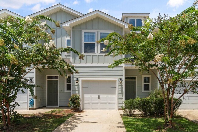 Primary Photo - HEART OF DAPHNE TOWNHOUSE WITH GARAGE
