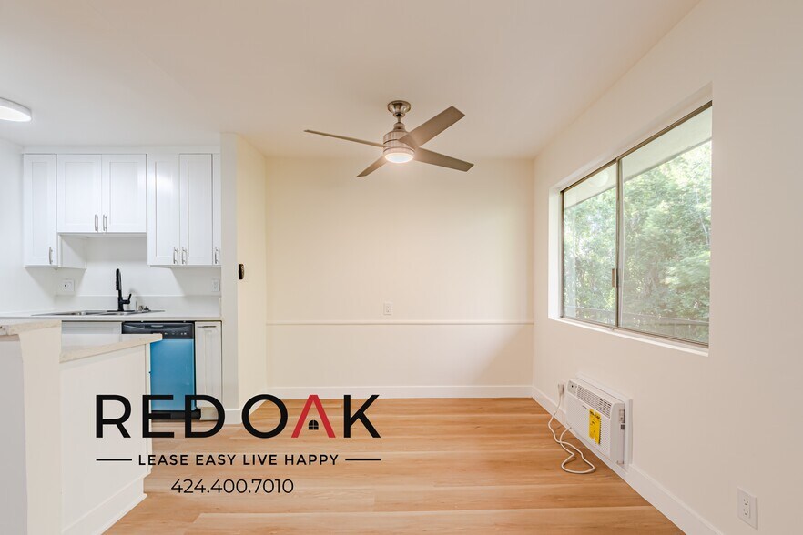 Building Photo - 1333 N Kingsley Dr