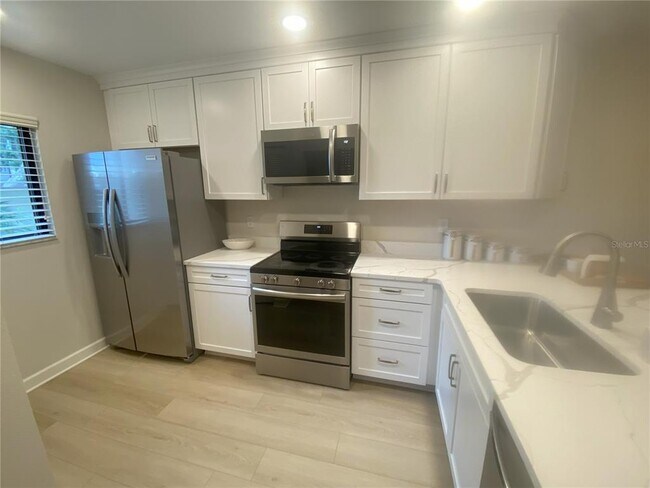 Building Photo - 796 Bird Bay Way