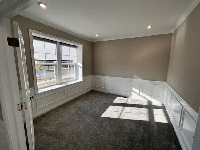 Building Photo - Home For Lease