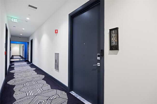 Building Photo - 4521 San Felipe St