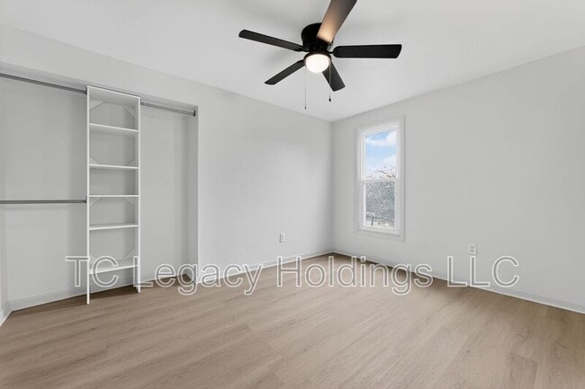 Building Photo - 1013 N 15th St