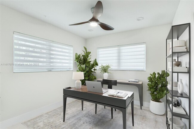 Building Photo - 12985 Ortega Ln