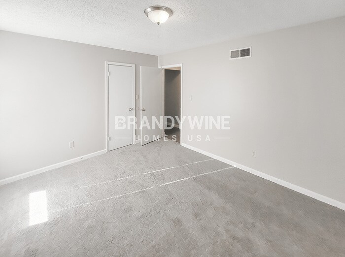 Building Photo - 4031 Friendly Way