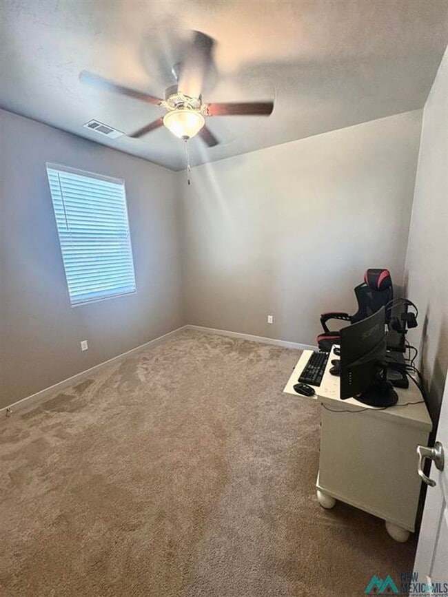 Building Photo - Large Four Bedroom Newer Construction Home