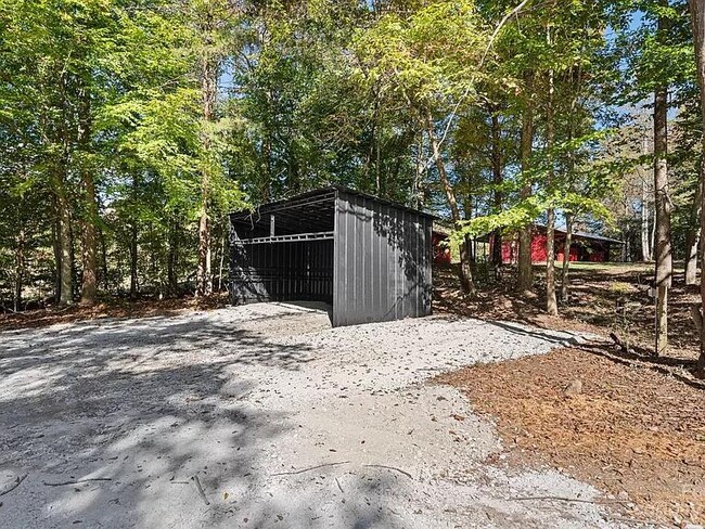 Building Photo - 171 Creekstone Ln