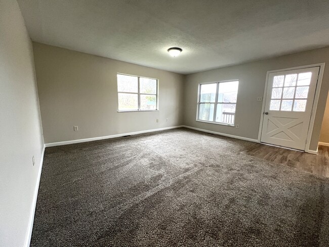 Building Photo - 424 Lemmon St