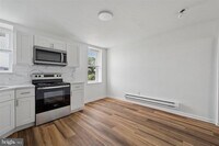 Building Photo - 6123 Glenmore Ave