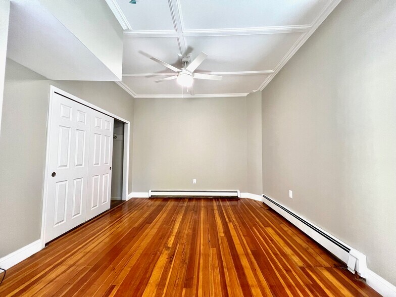 Living Room - 6 Holland St