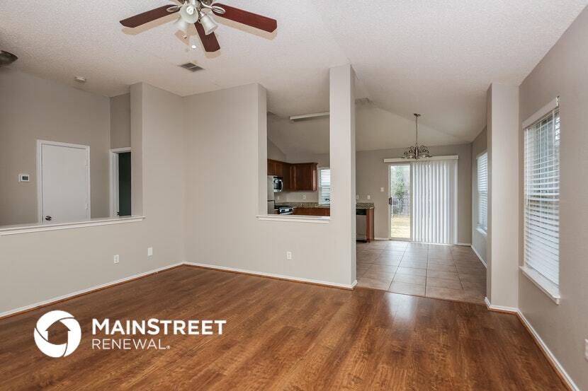 Building Photo - 4701 Sea Ridge Dr