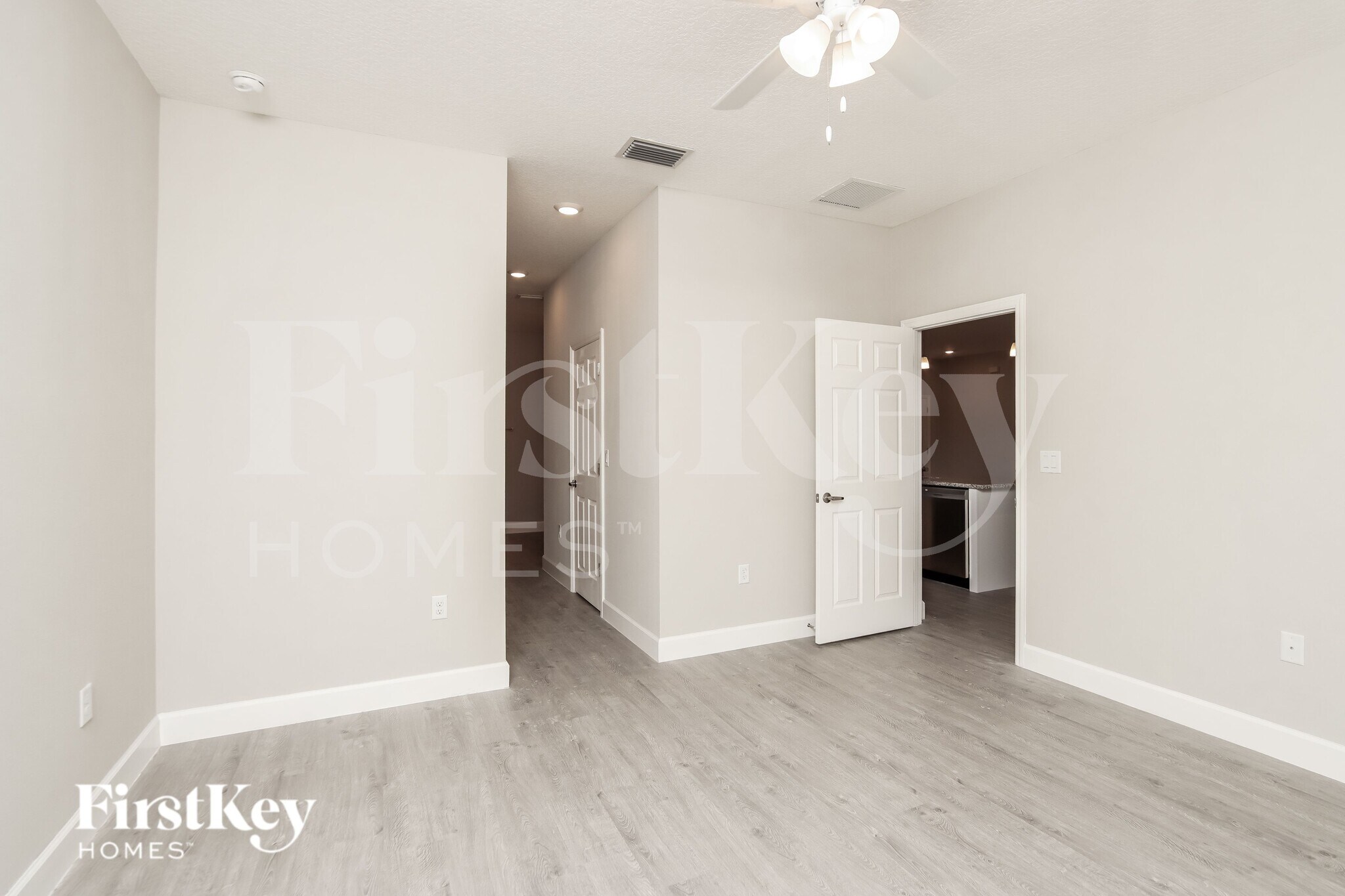 Building Photo - 1157 Palo Alto St SE