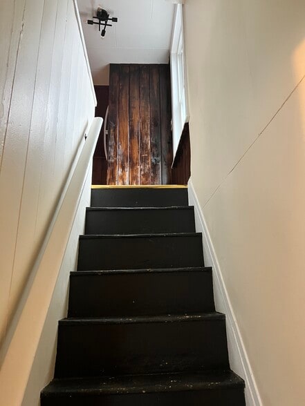 Building Photo - 9 Summer St