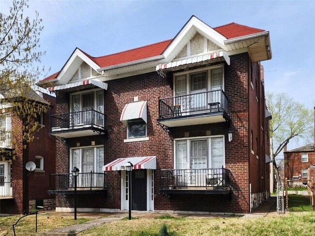 Building Photo - 3969 Potomac St