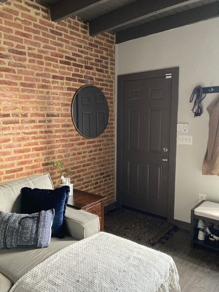 Building Photo - 1602 Latrobe St