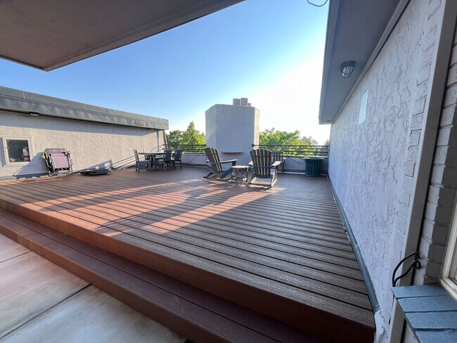 Building Photo - 336 N Grant St