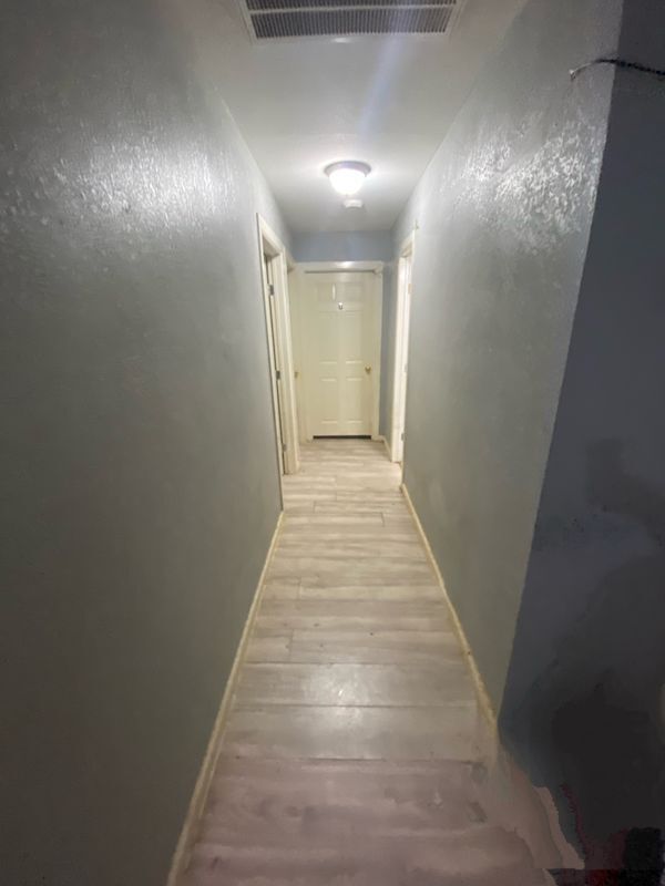 Building Photo - 132 Fernwood Dr