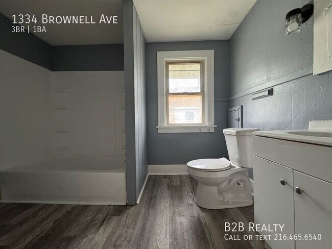 Building Photo - 1334 Brownell Ave