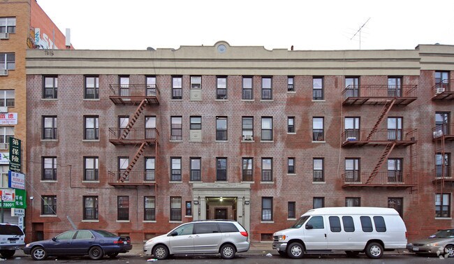 Primary Photo - Miltonson Court