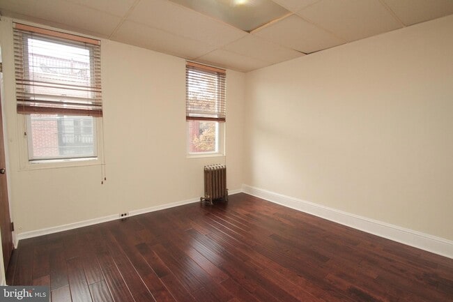 Building Photo - 1117 E Wilt St