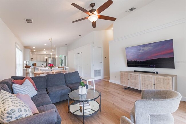 Building Photo - 13538 Budworth Cir