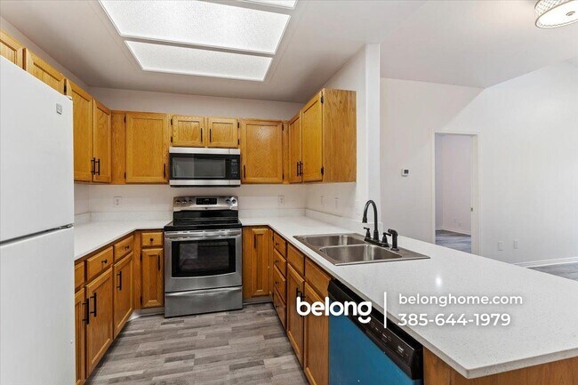 Building Photo - 3827 S Big River Wy