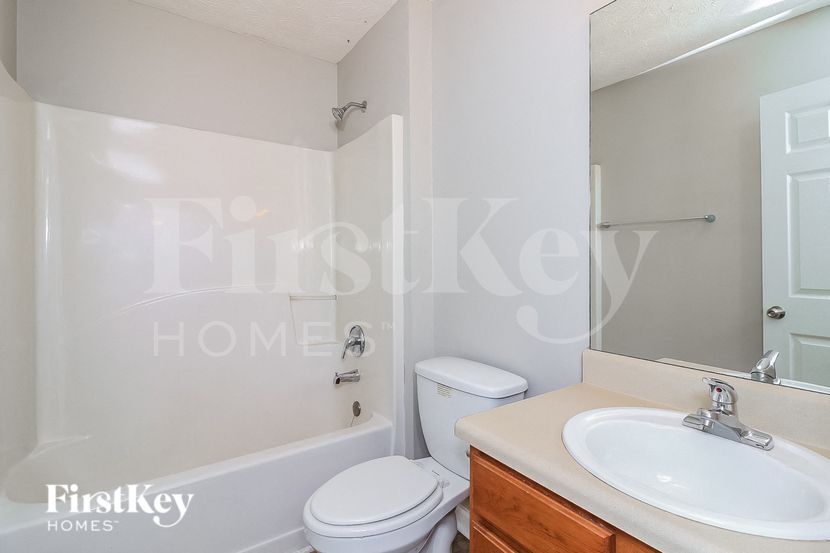 Building Photo - 116 Cobblestone Dr