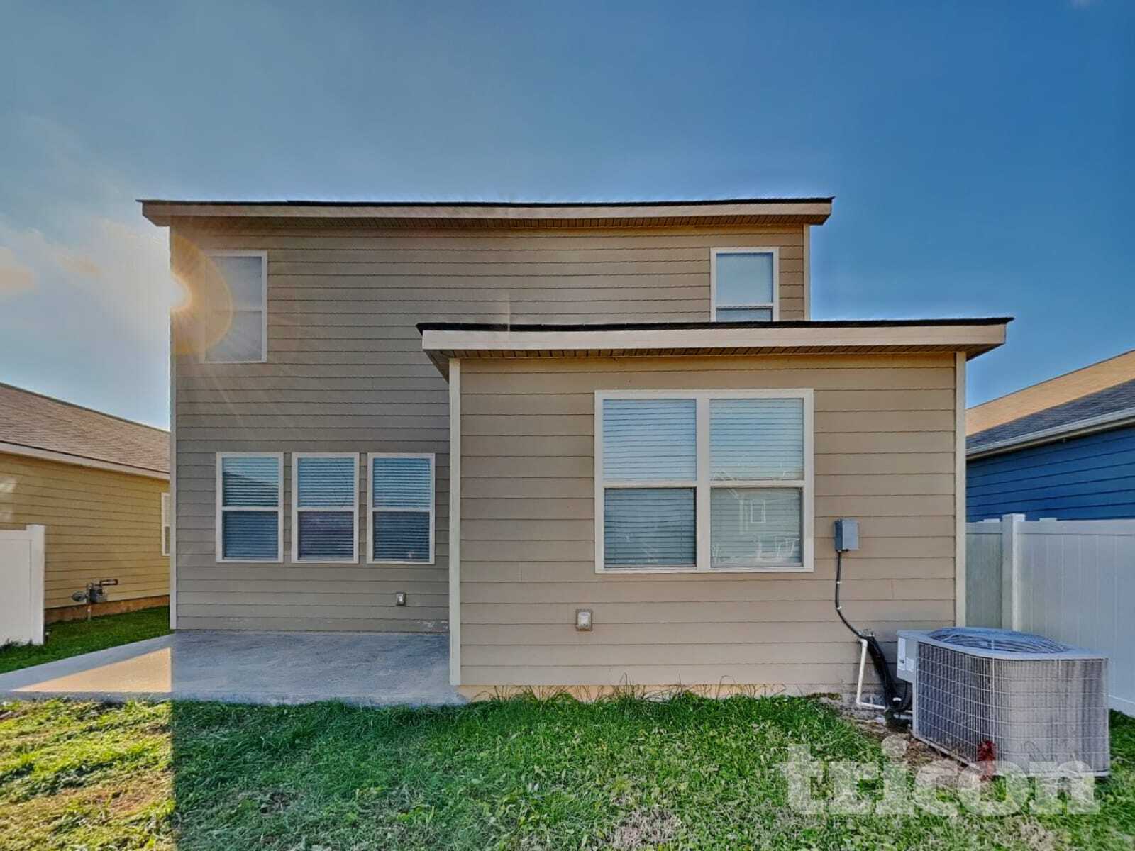 Building Photo - 8012 Craighead Dr