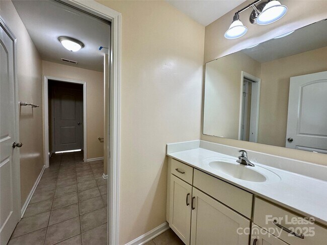 Building Photo - 2415 Impatien Drive