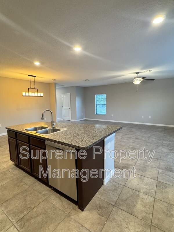 Building Photo - 12716 Lemon Pepper Dr