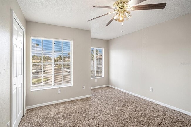 Building Photo - 1747 Fluorshire Dr