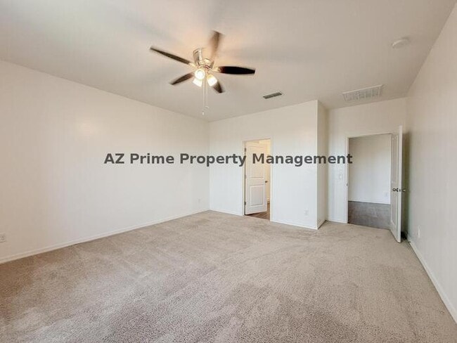 Building Photo - 5815 N 195th Dr