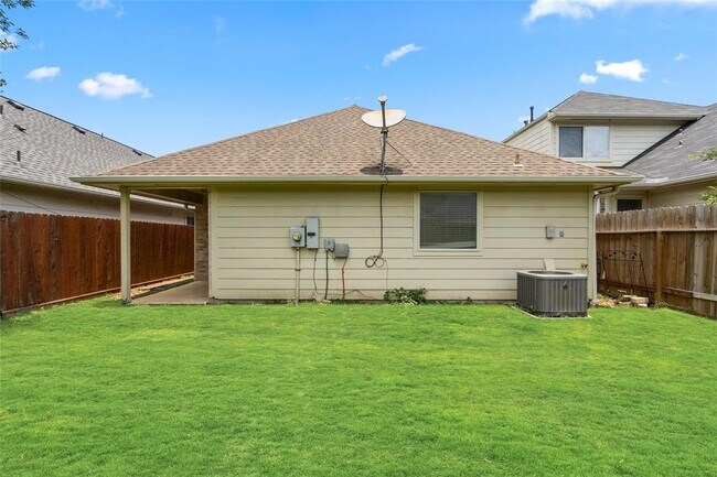 Building Photo - 17807 N White Tail Ct