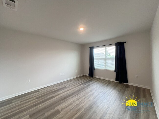 Building Photo - Spacious 4BR Home with Solar Panels & Smart Features in Patriot Ridge with Community Perks!