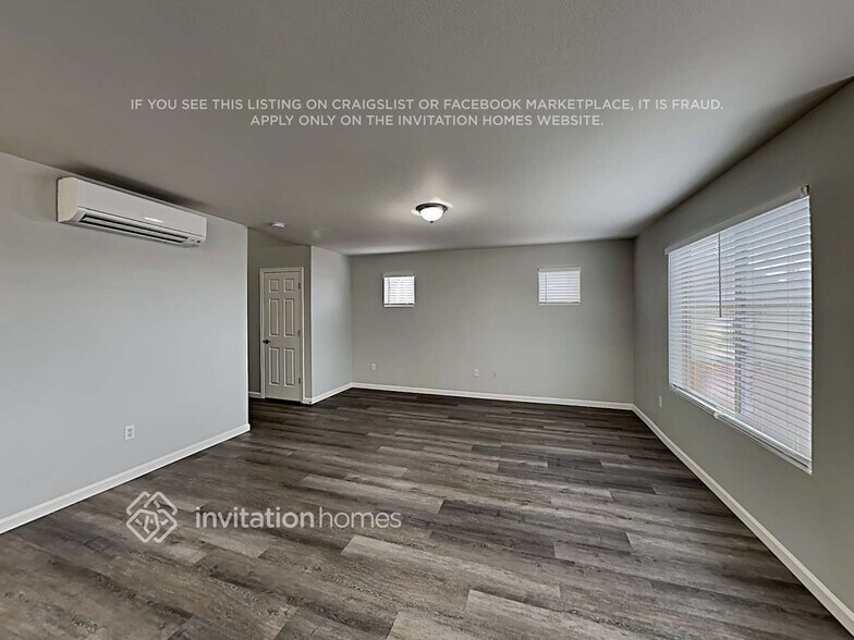 Building Photo - 4007 201st St E