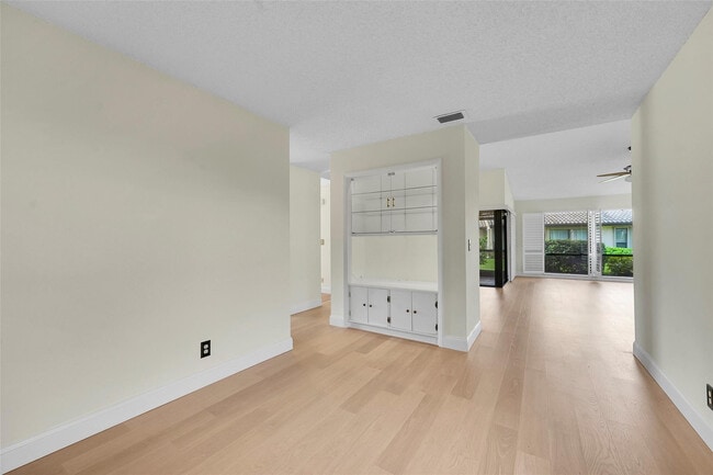 Building Photo - 3584 SW Quail Meadow Trail