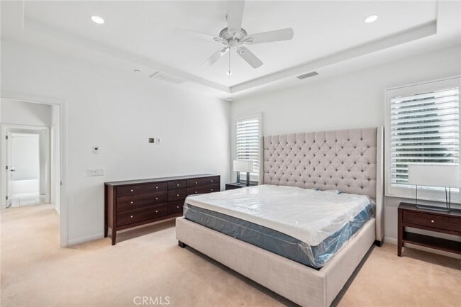 Building Photo - 70 Lupari