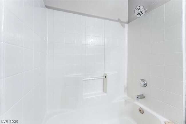 Building Photo - 3125 Casey Dr