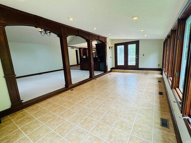Building Photo - 3516 S Ashwood Dr
