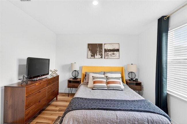 Building Photo - 10718 Ironwood Tree Wy