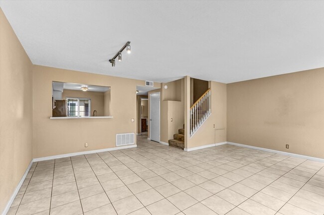 Building Photo - $500 Move In Special! 3 BD, 2.5 BA Townhome At The Groves In Carmel Valley-Del Mar