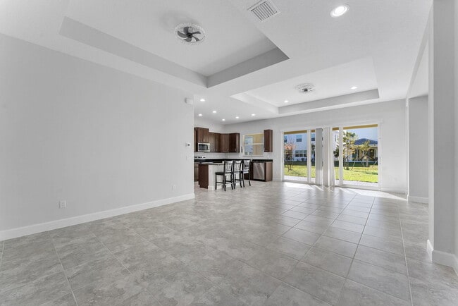 Building Photo - 5747 Shr Pne Pl