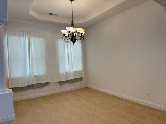 Building Photo - Beautiful 3 bed home with 3 car garage in Indian Hills behind Target