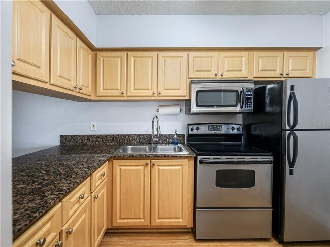 Building Photo - 120 S Church Ave