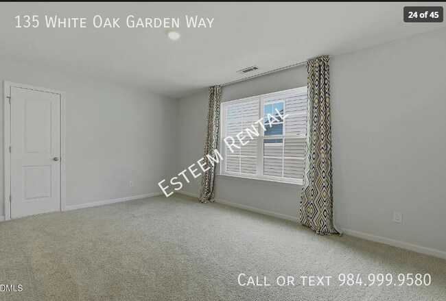 Building Photo - 135 White Oak Gdn Wy