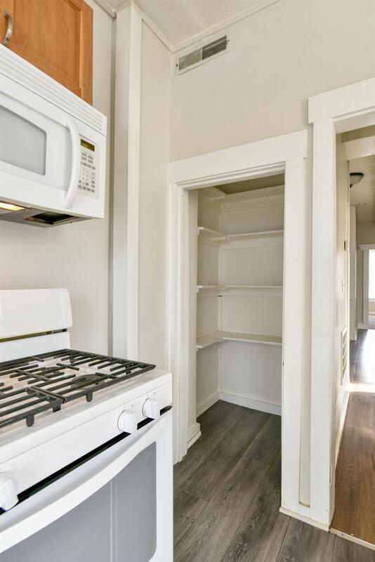 Building Photo - 536 S 30th St