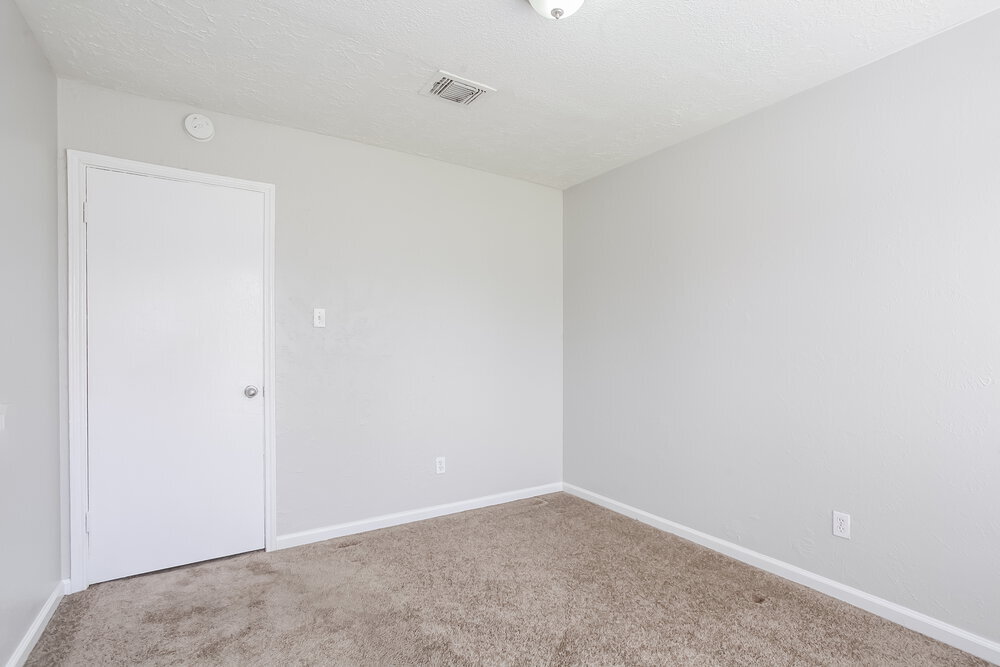 Building Photo - 16158 Coyridge Ln