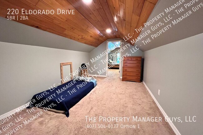 Building Photo - 220 Eldorado Dr
