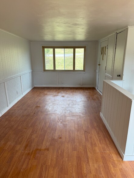 Building Photo - 1082 Frye Rd